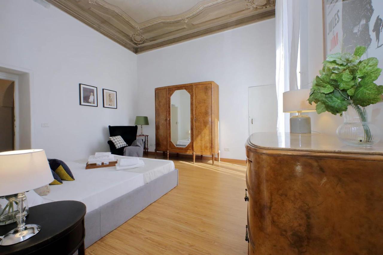 רומא Cavour 2 Bedrooms Apartment מראה חיצוני תמונה