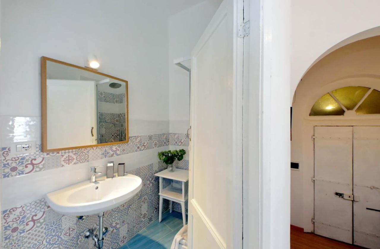 רומא Cavour 2 Bedrooms Apartment מראה חיצוני תמונה